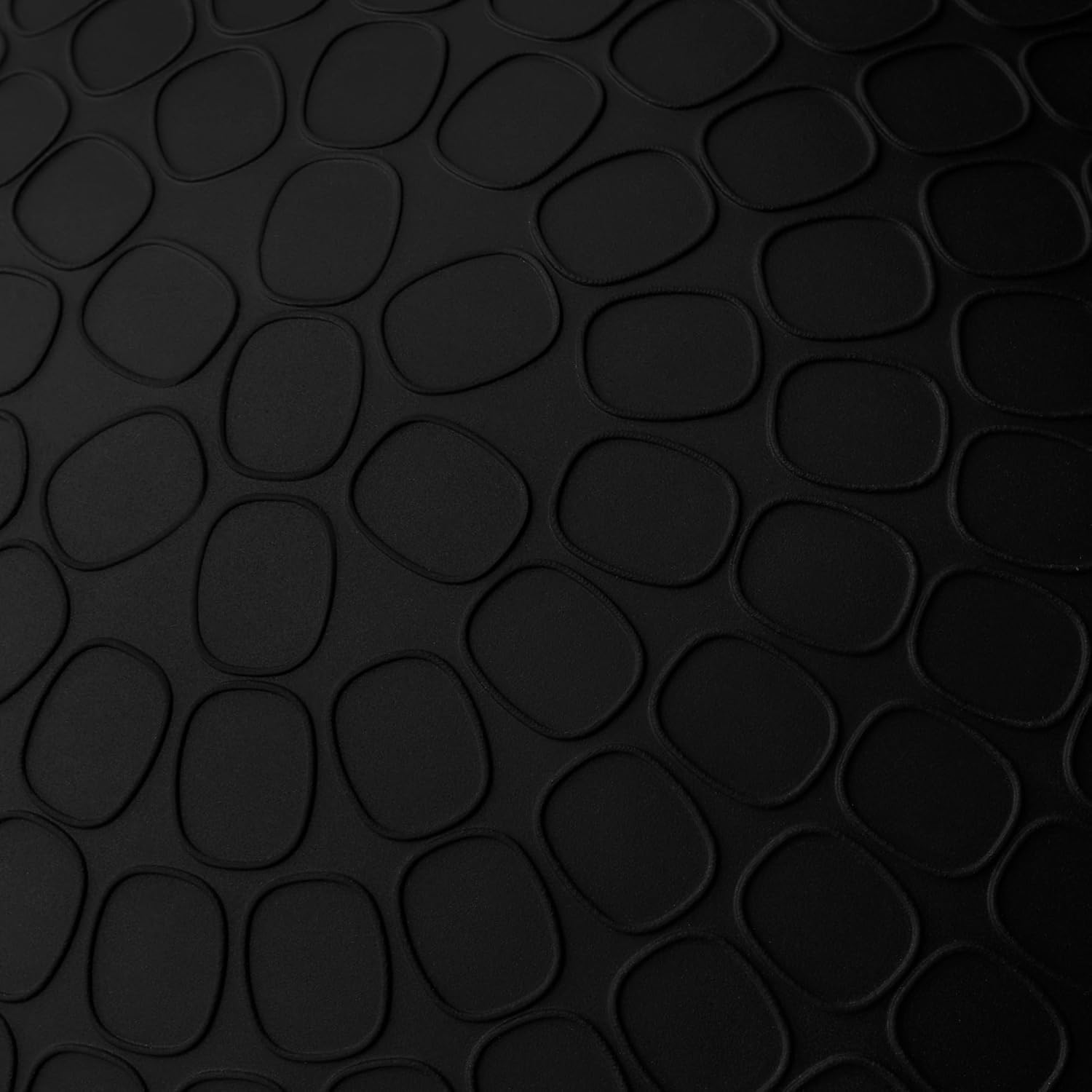 Amazon Basics Slam Medicine Balls — Textured non-slip surface ensures secure grip during intense